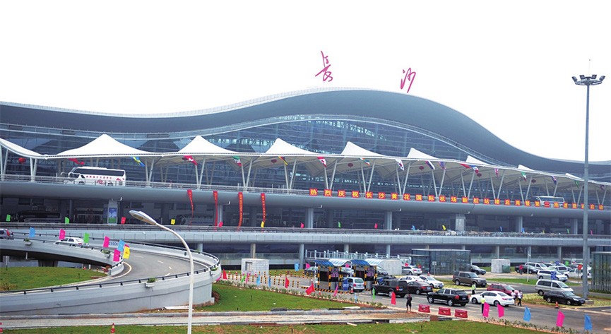 黃花機(jī)場(chǎng)T2航站樓-長沙電梯安裝